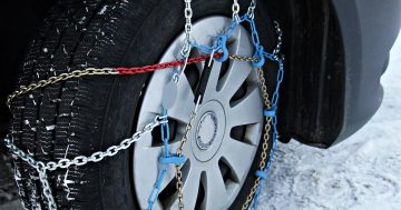 Two additional snow chain fitting bays for Snowy Mountains Highway