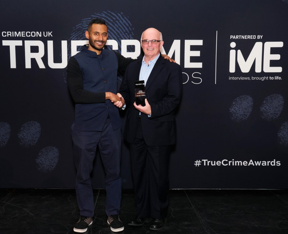 Sandi Logan (right) speaks with forensic psychiatrist Dr Sohom Das at the 2024 UK True Crime Awards in London. 