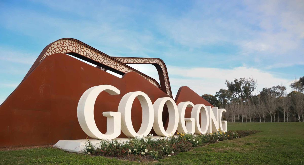 A sign for the township of Googong