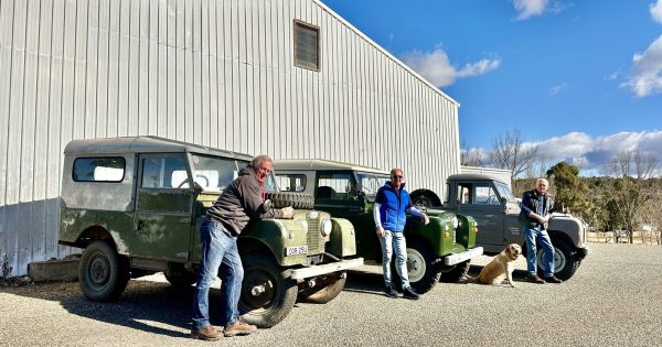 The age-old debate: Which 4WD really built the Snowy Hydro - Land Rover or LandCruiser?