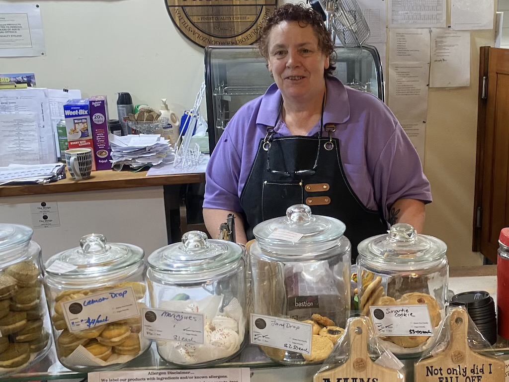 Sharon Porter will serve up warm curried egg on her homemade sourdough, or top off a big brekkie roll with her homemade sauce. She also makes up hampers that are sold to people all across the country. 