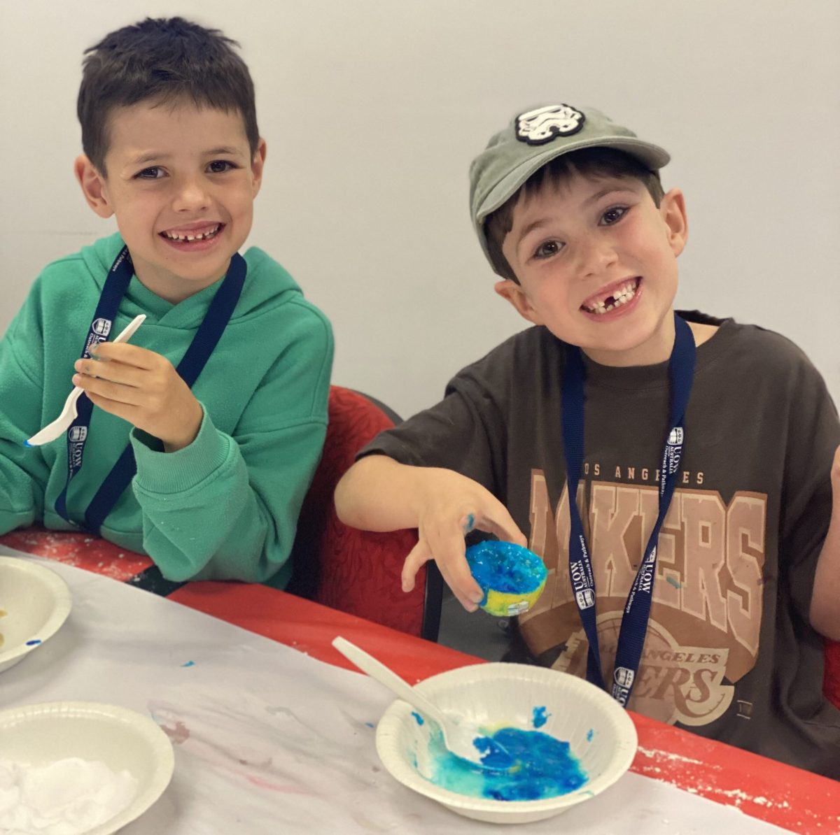 Children create a bubbling potion as part of a previous UOW Kids on Campus event.