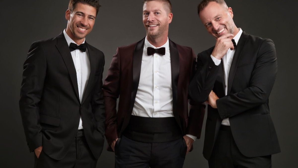 Promotional image for the Italian Tenors 