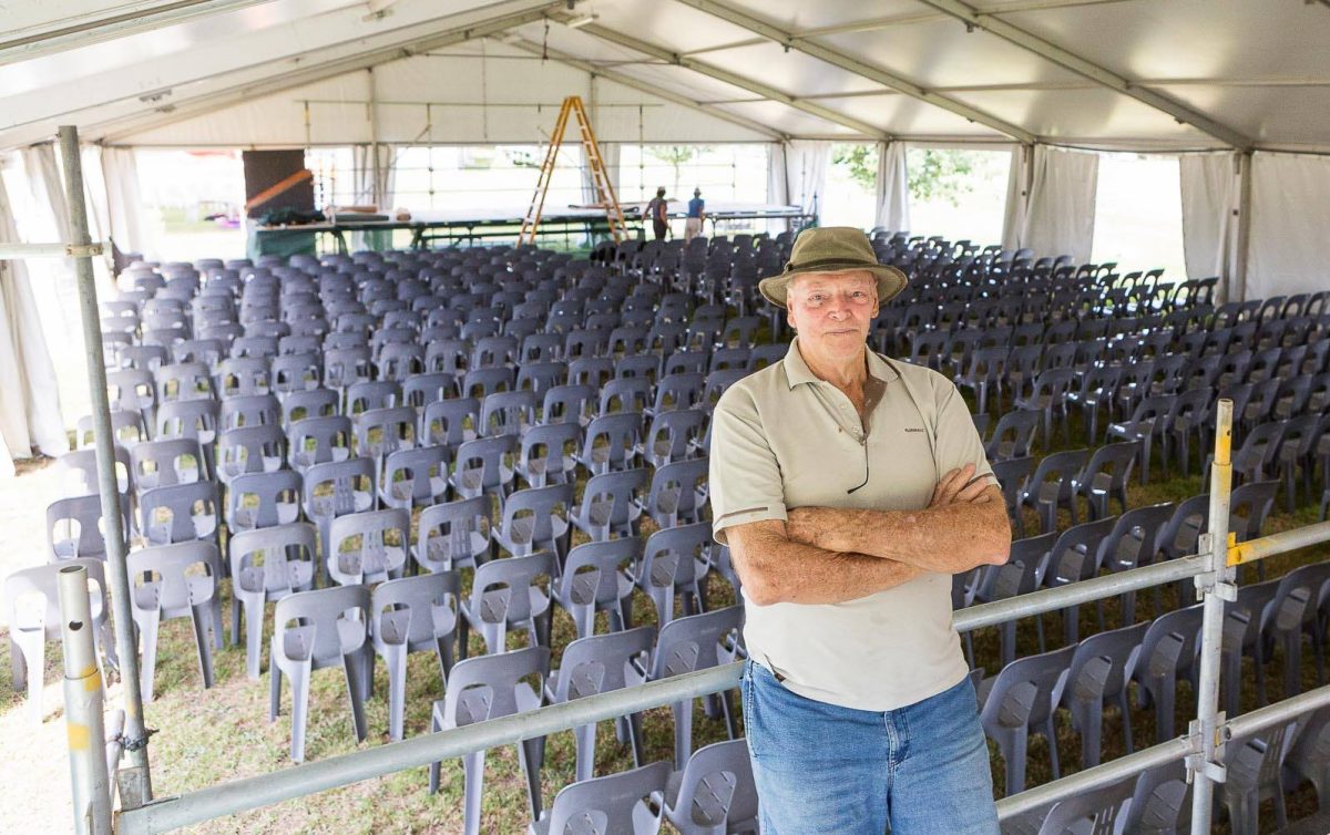 Reg Dew led an extraordinary life as a rigger and worked in his semi-retirement on the Cobargo Folk Festival. 