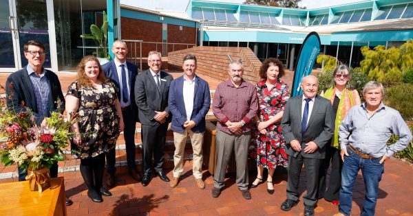 Narooma food truck, recycled water at Narooma ovals and golf course, dominate council meeting