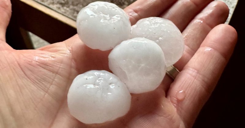 'Golf ball sized hail' reported as storms hammer Canberra, head for South Coast