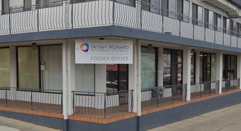 The outside of Snow Monaro Regional Council's building in Cooma