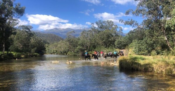 Peter Cochran's high country legacy honors mother's 1947 solo horseback ride