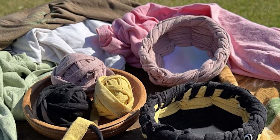 School holiday activity - T-shirt yarn basket weaving - Batemans Bay