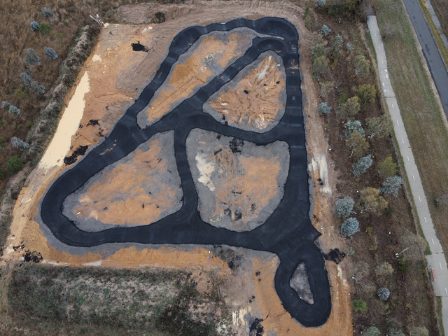 Designed with close community consultation and driven forward by volunteer efforts, the Collector Pump Track is a testament to the community.