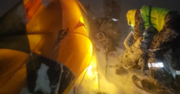 Two bushwalkers rescued from blizzard conditions on Kosciuszko Walking Trail