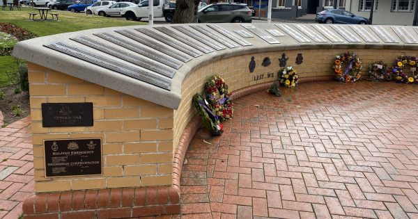Police investigate 'child killer' graffiti at Vietnam War memorial in Goulburn
