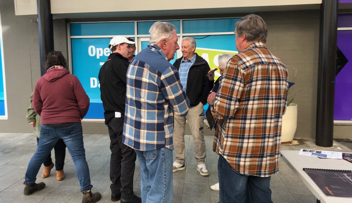Narooma residents wait to speak to Broadlands' representatives at a drop-in session on 9 August about a 200-house over-50s development.