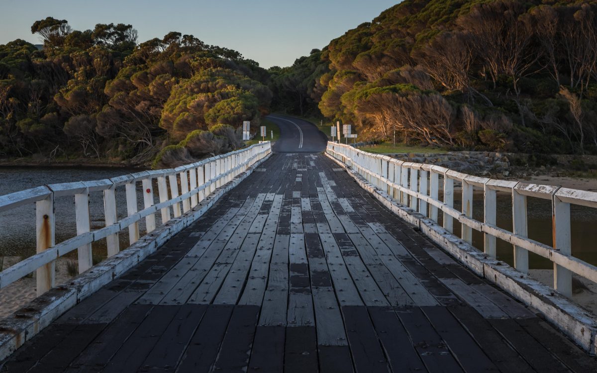 The NSW Government is funding the rebuild of Cuttagee Bridge and stipulates that proper consideration be given to community opinion and the history of the bridge. 