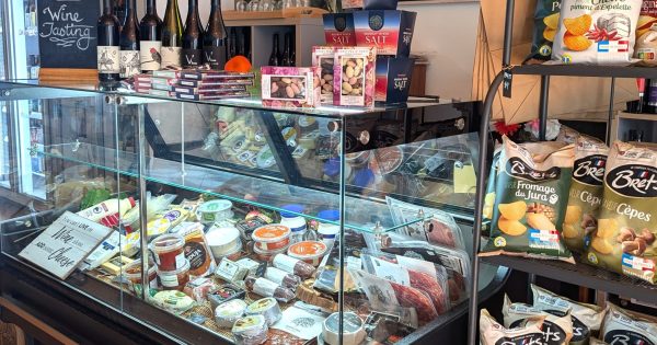 Lovers of fine food, wine and beer always make Thyme to Taste in Yass and Murrumbateman