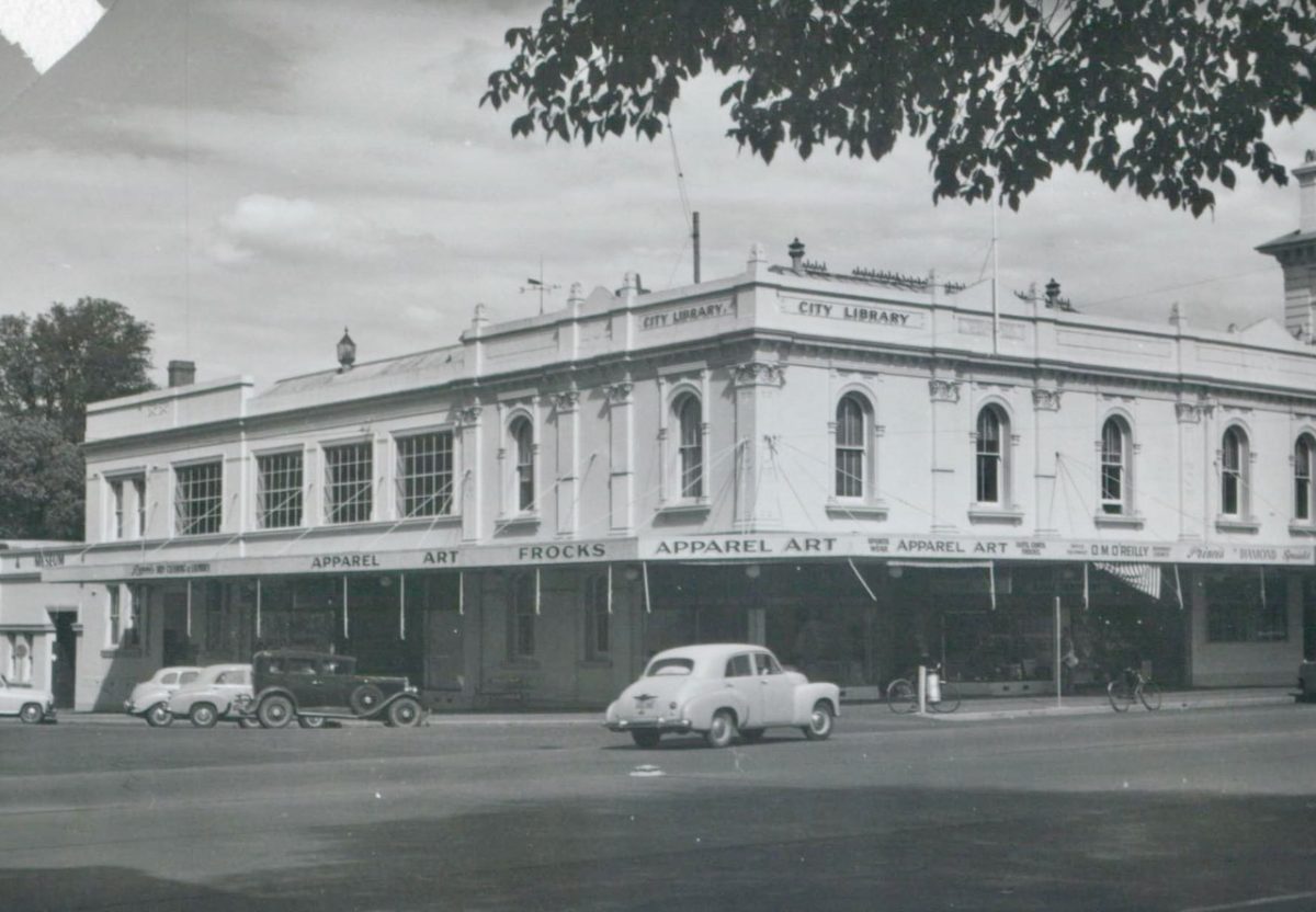 town building in the 1940s