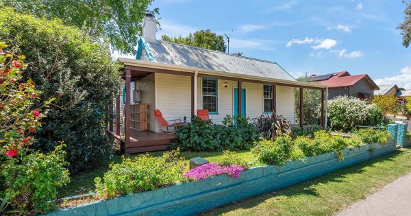 Renovated 1850s cottage in Braidwood is cute as a button