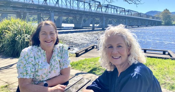 Share your memories as work on second life for gateway bridge to the South Coast continues