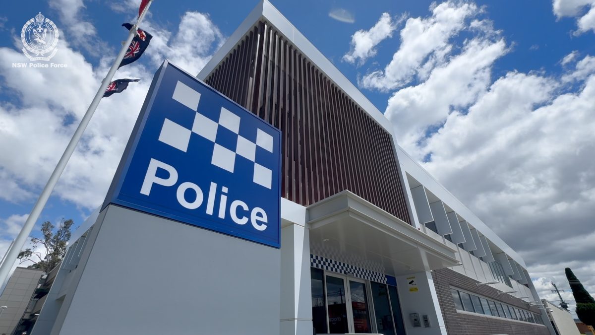 The outside of the new Bega police station