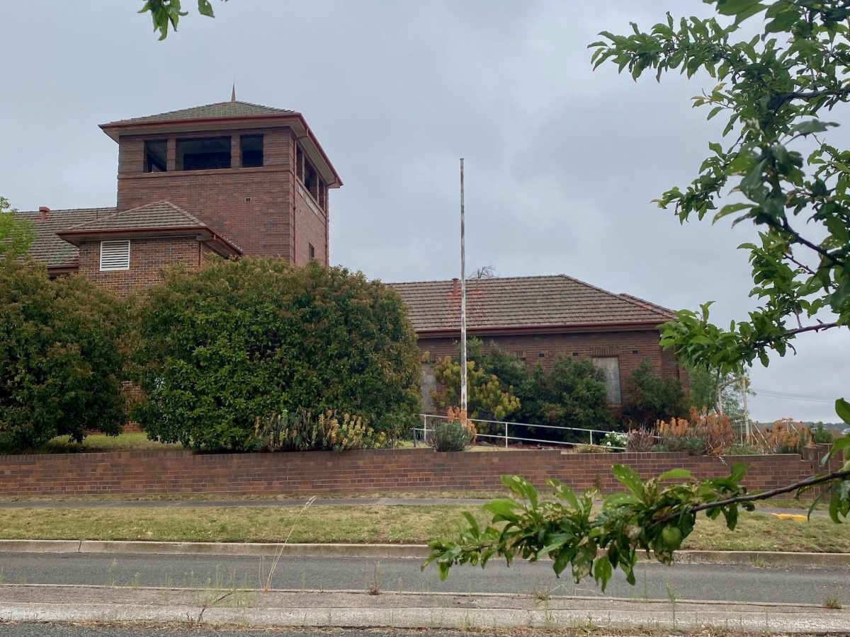 The Gill Memorial Home stands in a prime residential position overlooking Goulburn’s central business district.