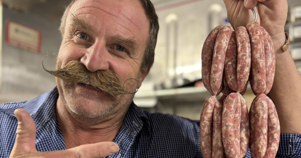 Bring a mate, bring a bottle, leave with sausages. Get hands-on with meat making in the Snowy’s