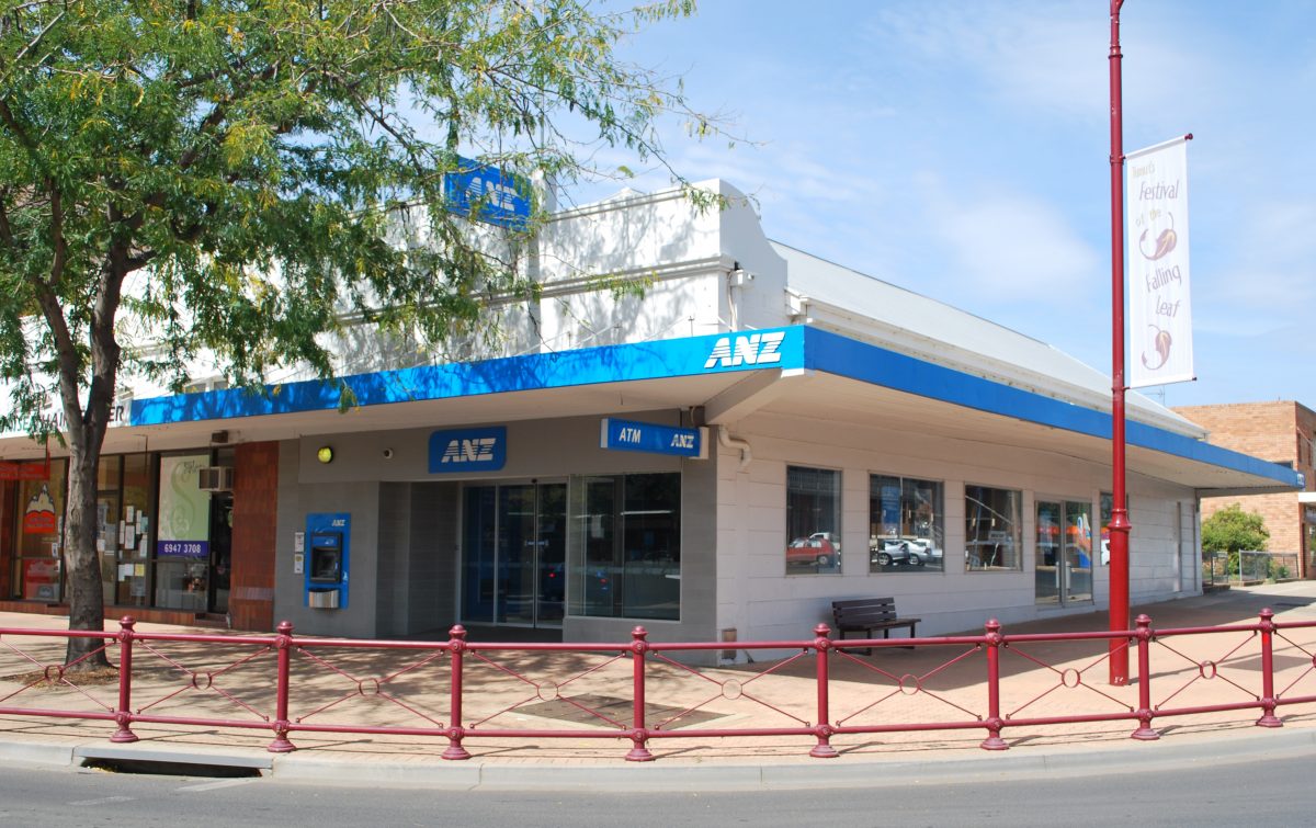 ANZ bank in Tumut 