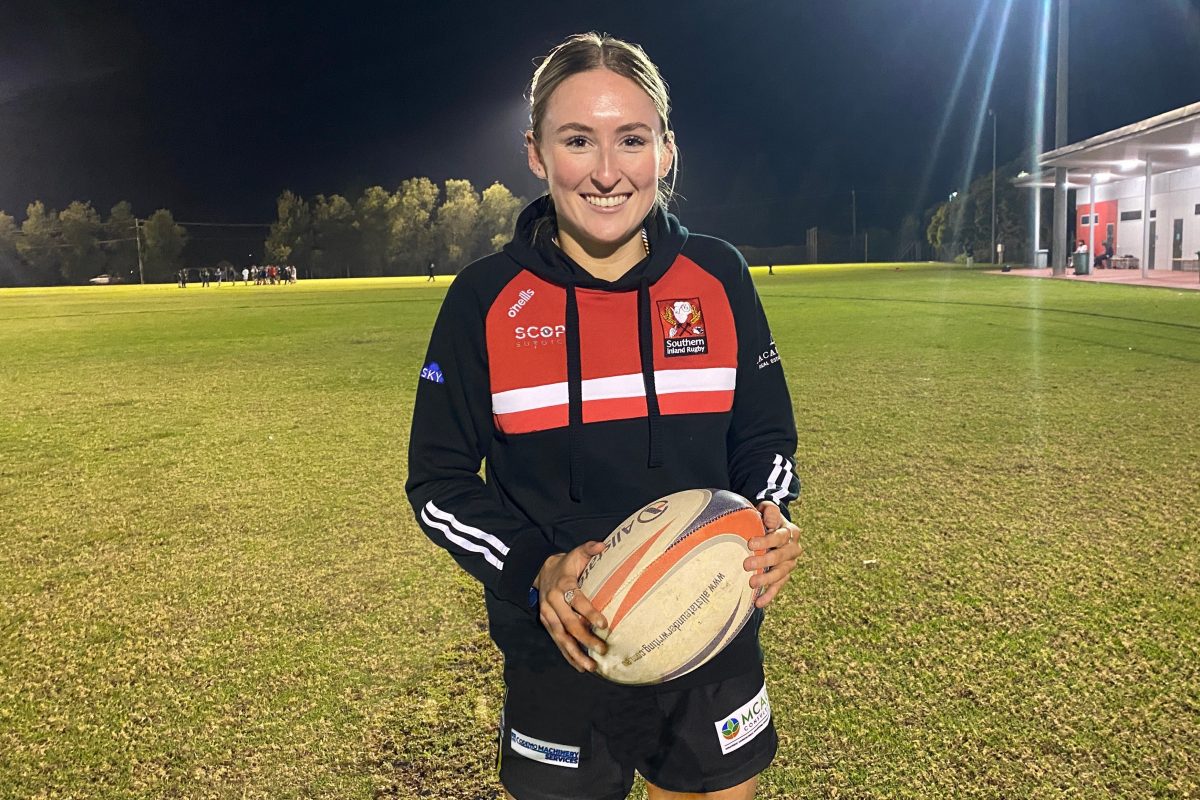 Megan Lonsdale holding ball