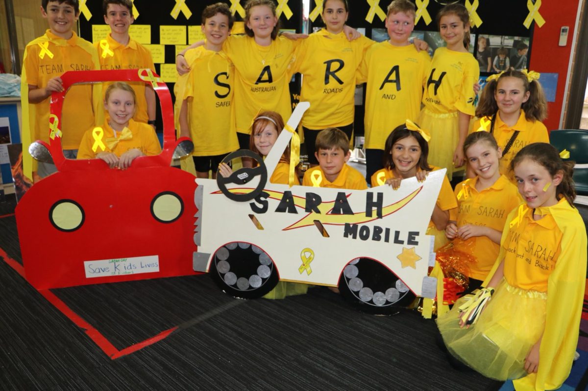 kids dressed to promote road safety